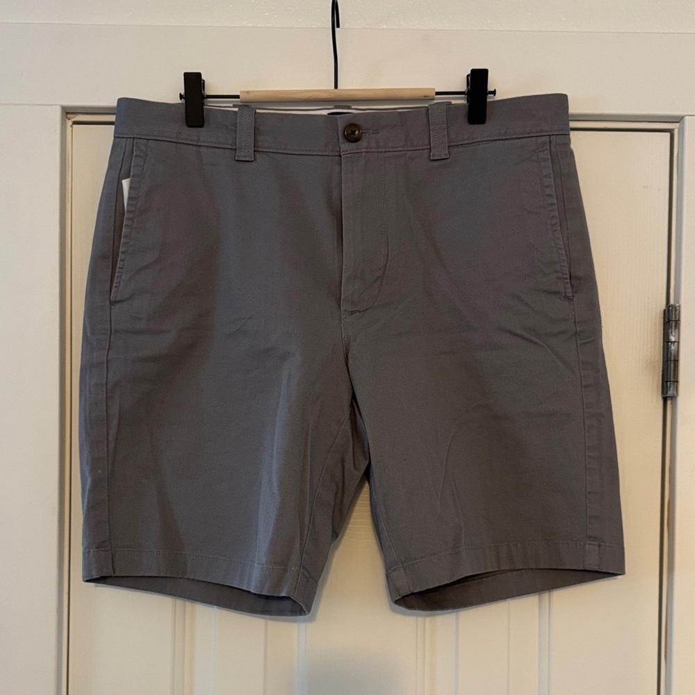 J. Crew Men's Charcoal Flat Front Shorts